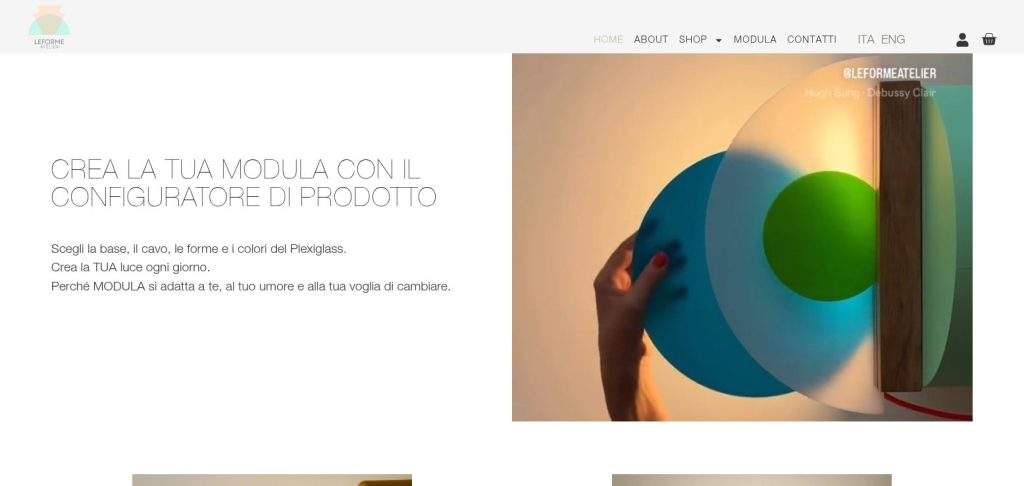 Sezione del configuratore per creare la propria lampada MODULA